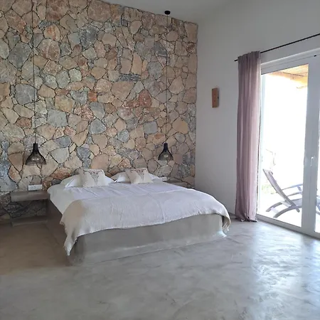 Villa Yvonne In Alinda Leros Gourna