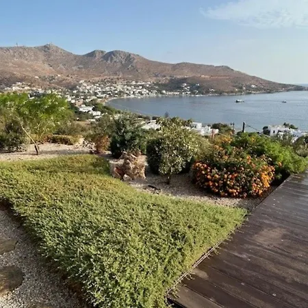 Yvonne In Alinda Leros Villa Gourna